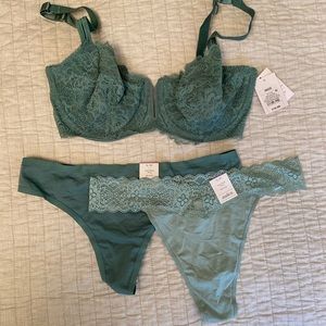 AUDEN LINGERIE SET